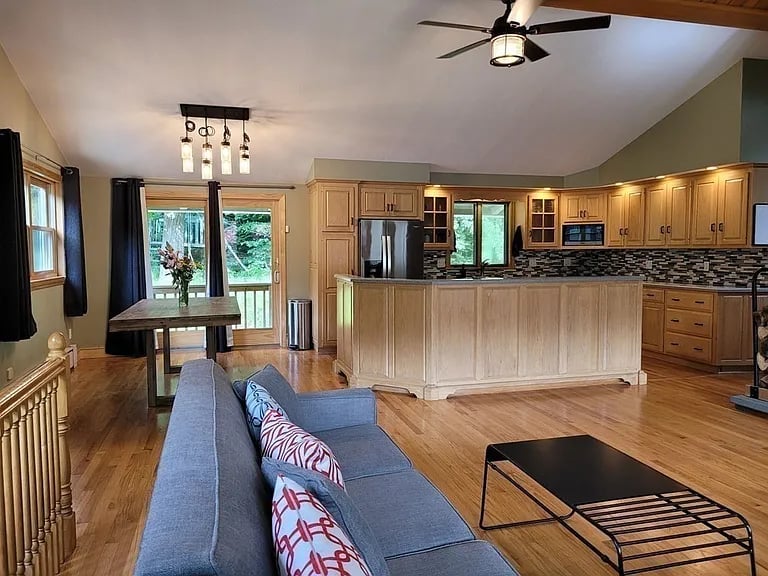 26 Lynn Fells Pkwy