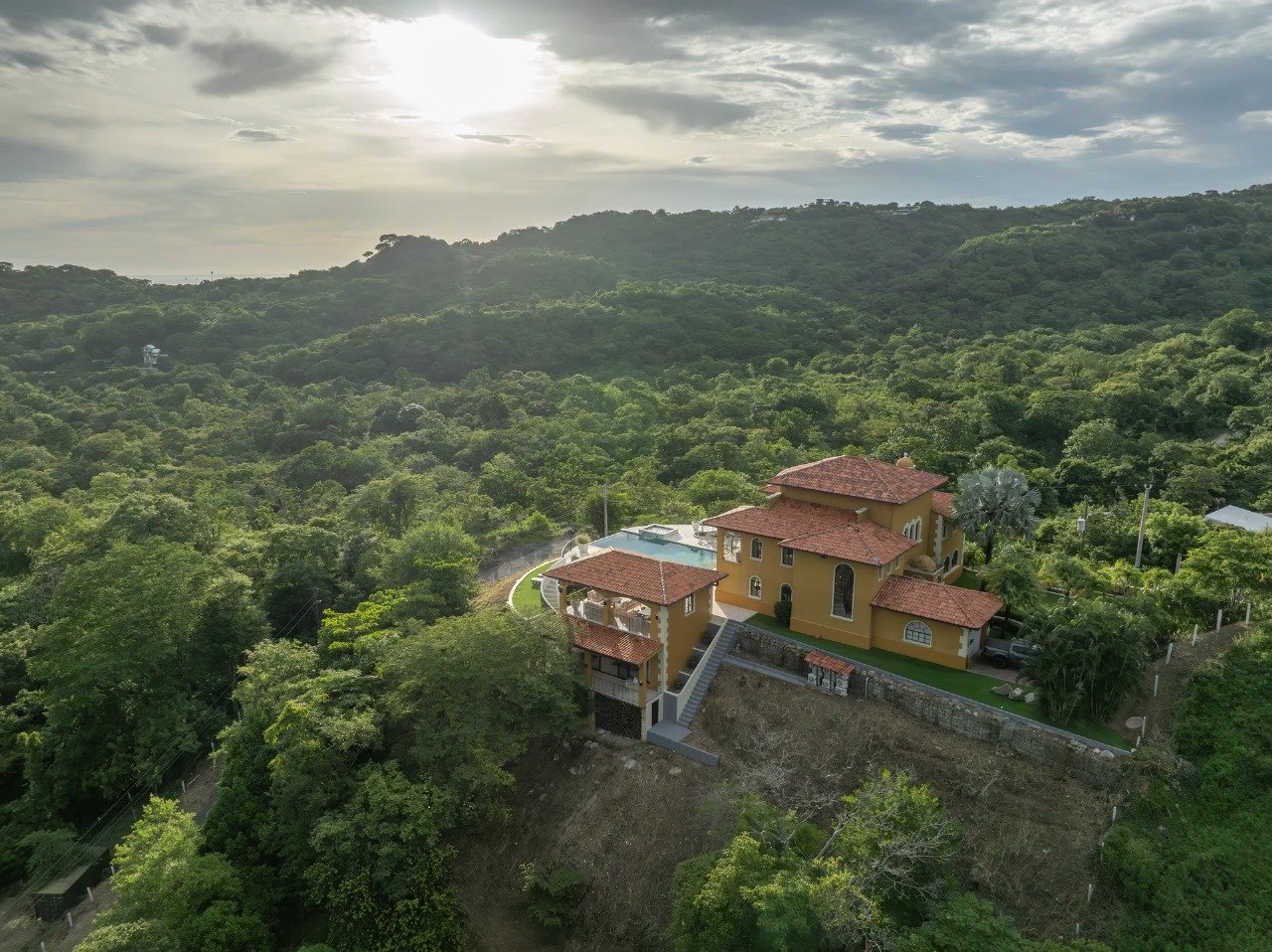Casa Loro | Luxury Oceanview Estate in Playa Potrero, Costa Rica