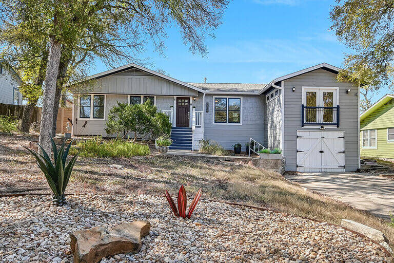 University Hills Bungalow