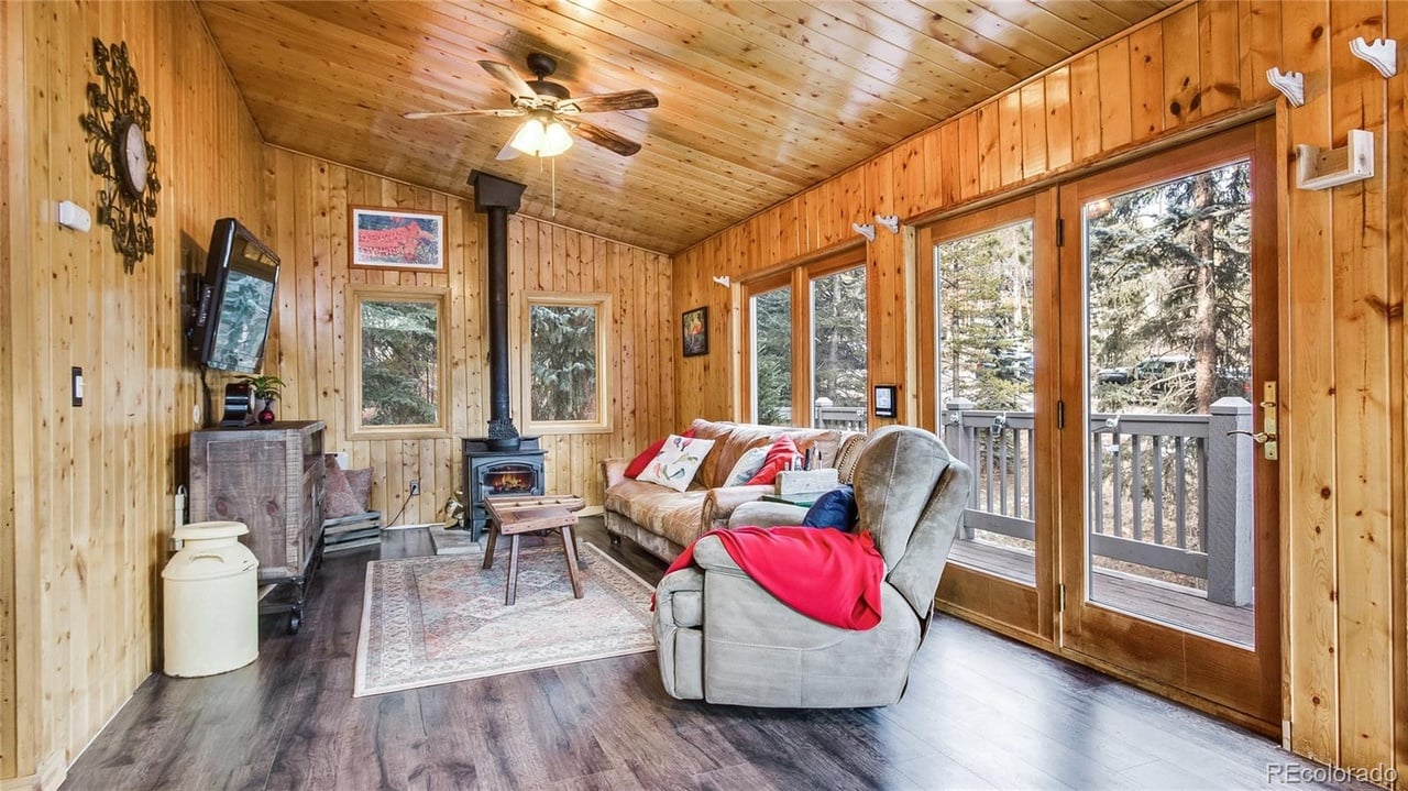 34788 Forest Estates Rd