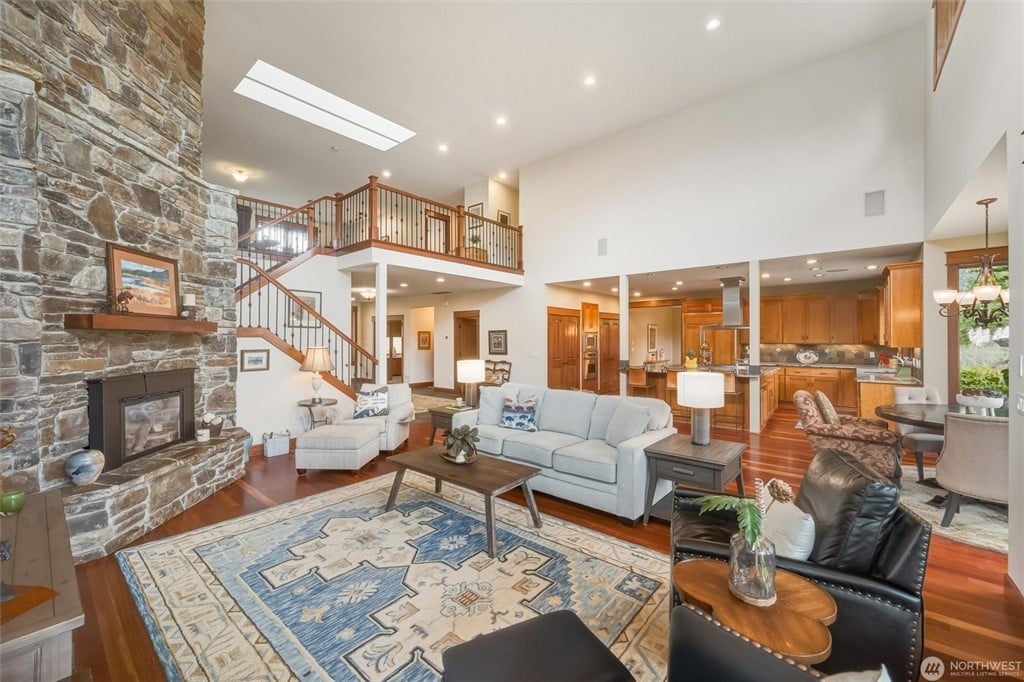 15713 365th Avenue SE