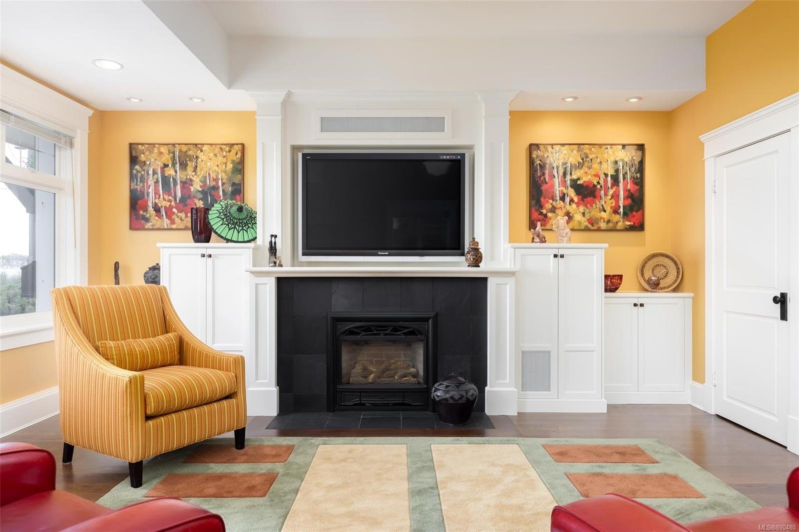 2422 Esplanade Rd