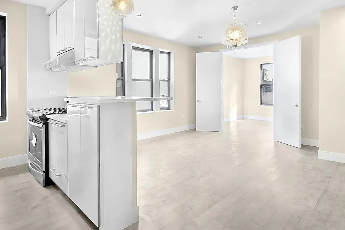 160 Wadsworth Ave #501