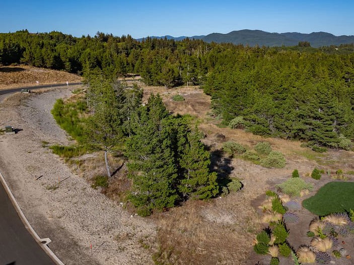 Sold homesite at Lot 82 Meadows Dr in The Highlands at Manzanita Oregon with mountain views and greenbelt privacy
