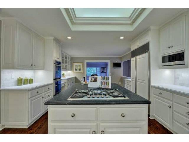  15806 HIDDEN HILL Rd