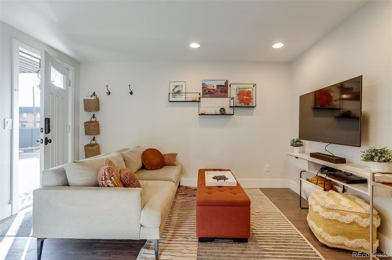 120 S Pennsylvania Street Unit# 104