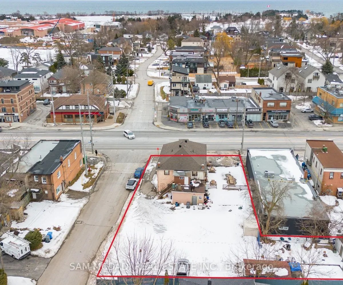 735 Lakeshore Rd E, #733