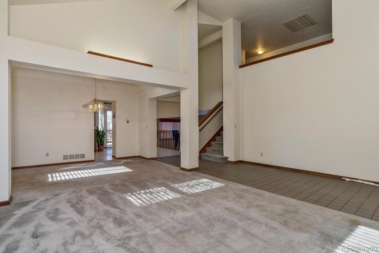 2555 S Jellison Ct
