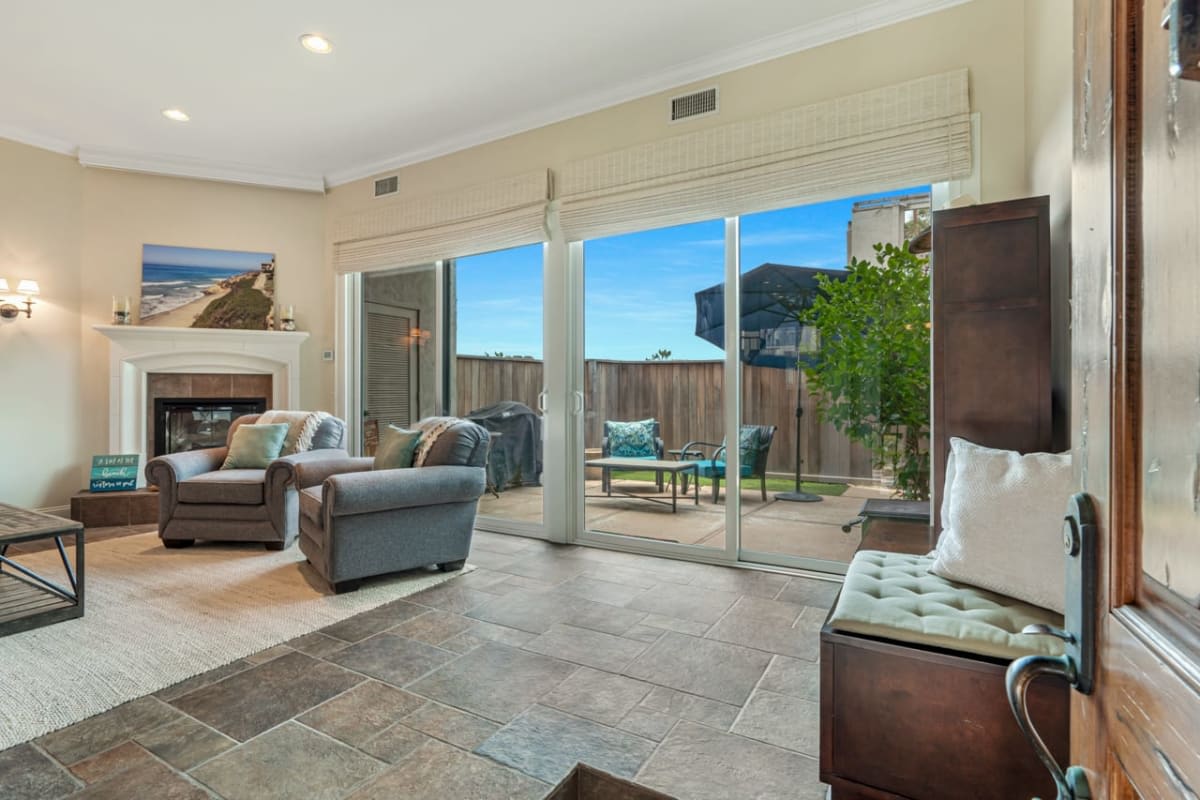 769 Ocean Surf Dr