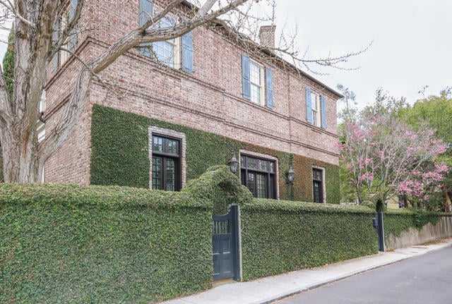 15 Orange Street