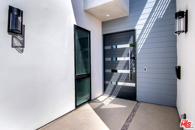 2122 Castle Heights Ave