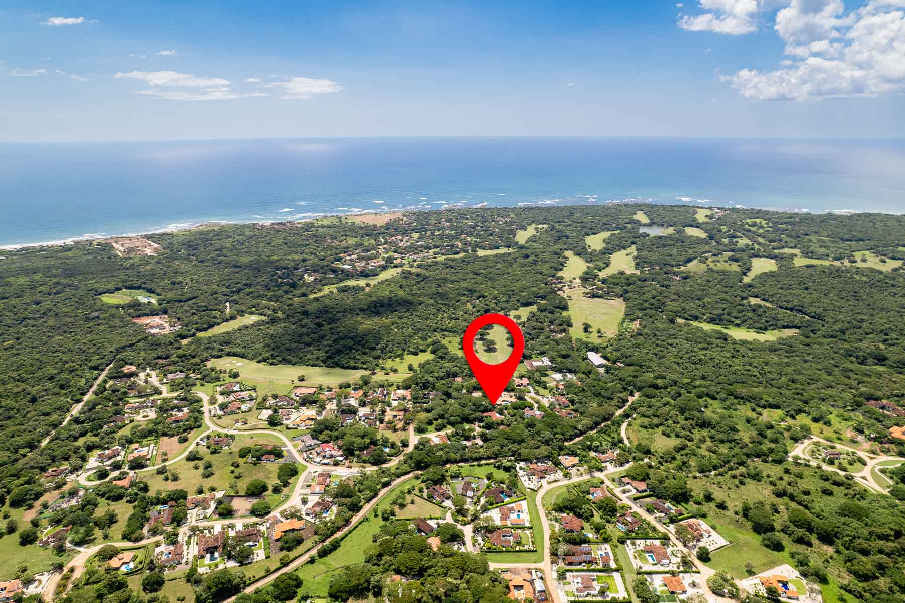 Casa Milagro | Modern Luxury Meets Tropical Elegance in Hacienda Pinilla