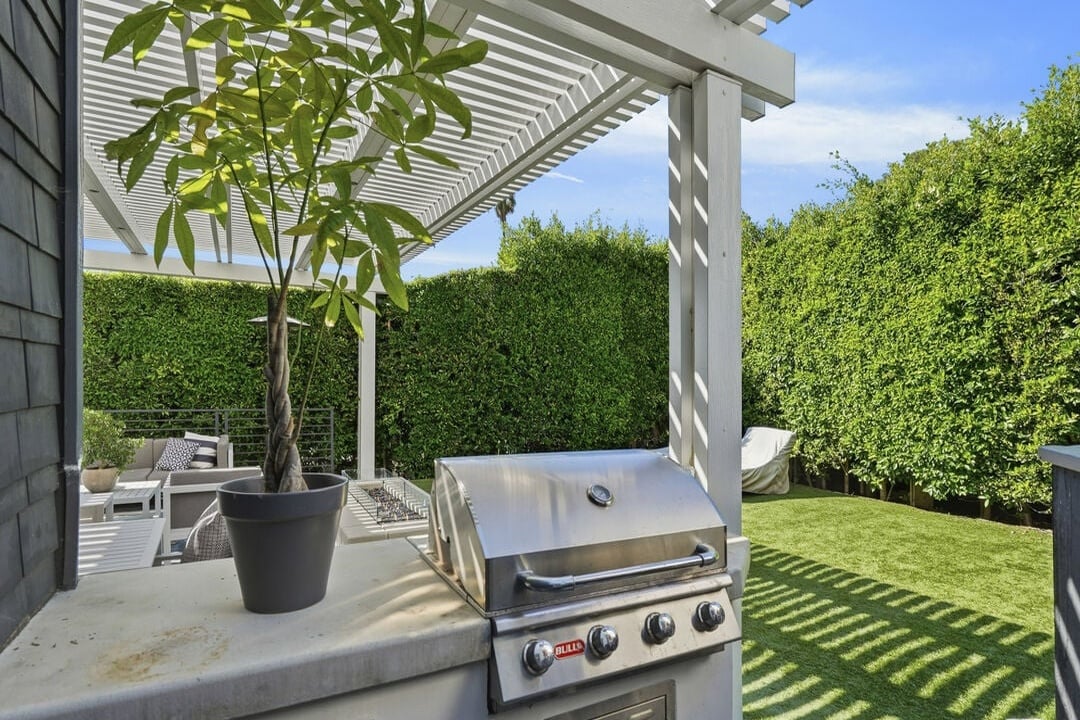 Solis Vista, Serra Rd, 90265