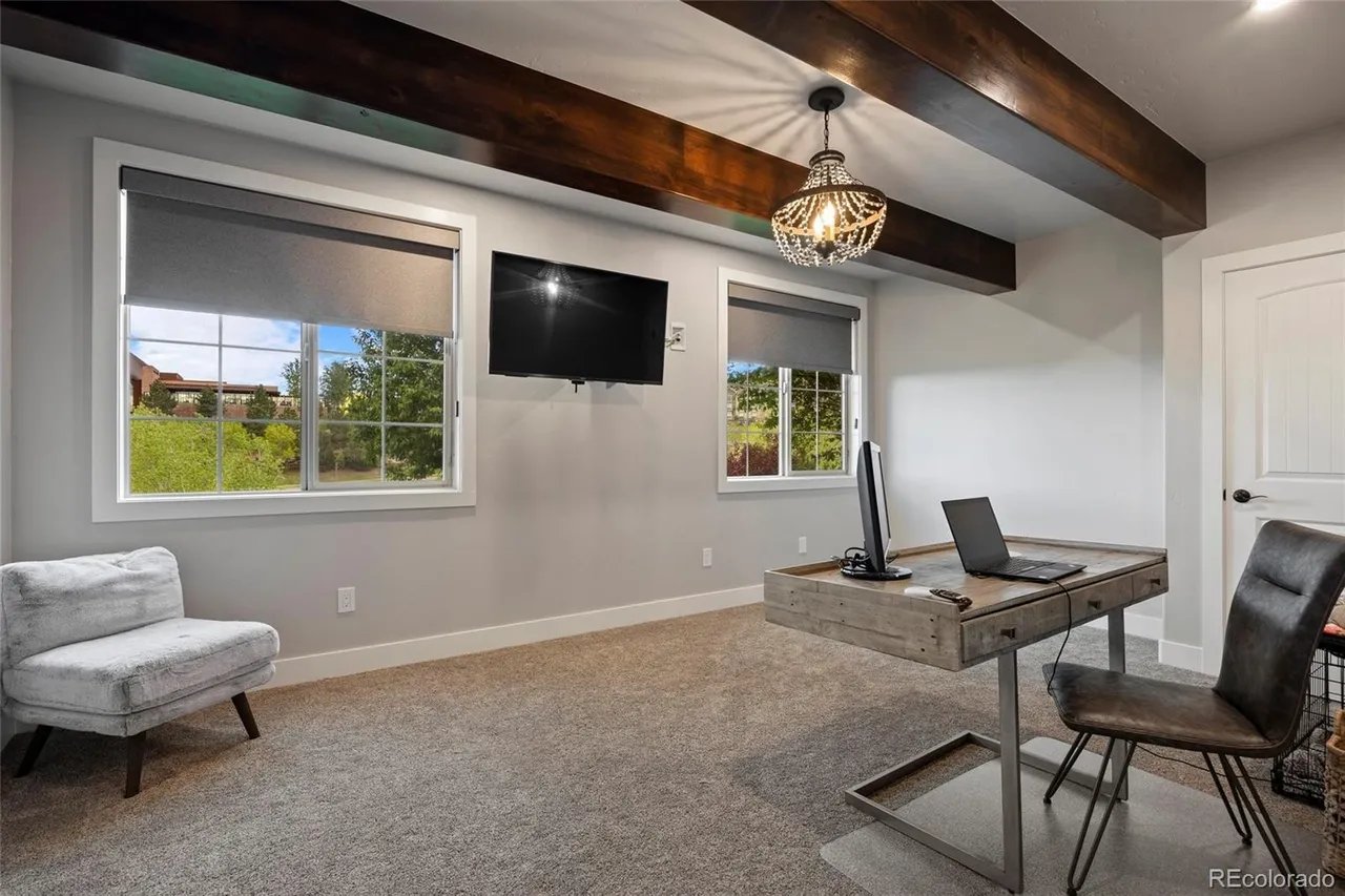 10601 Montecito Dr