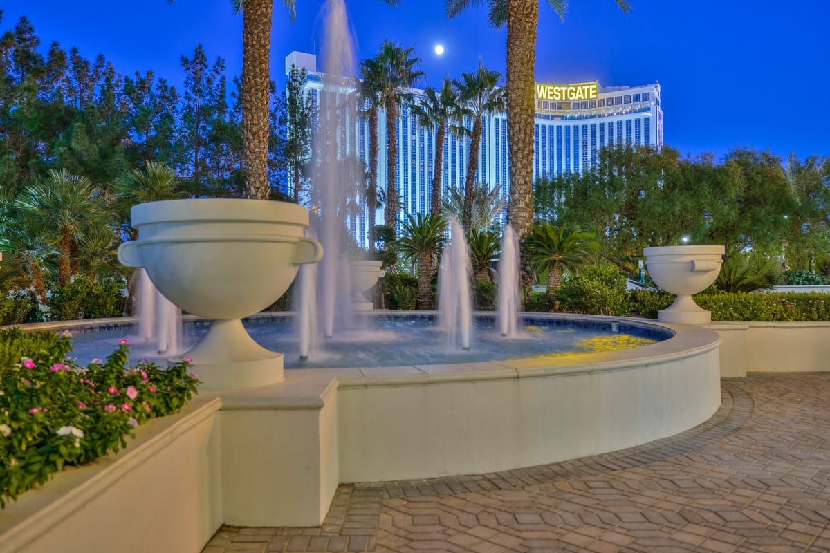 Turnberry Place