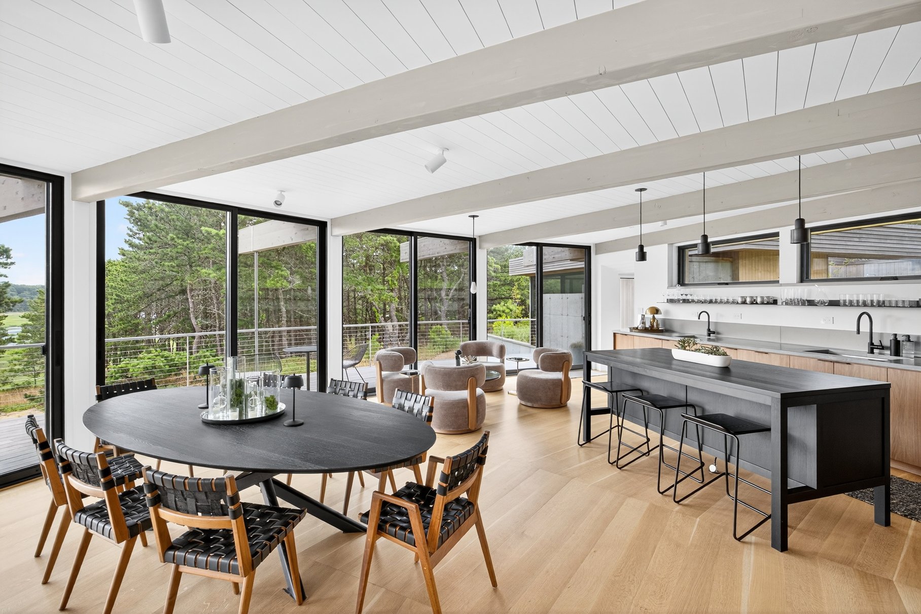 Cape Cod Modernist Masterpiece
