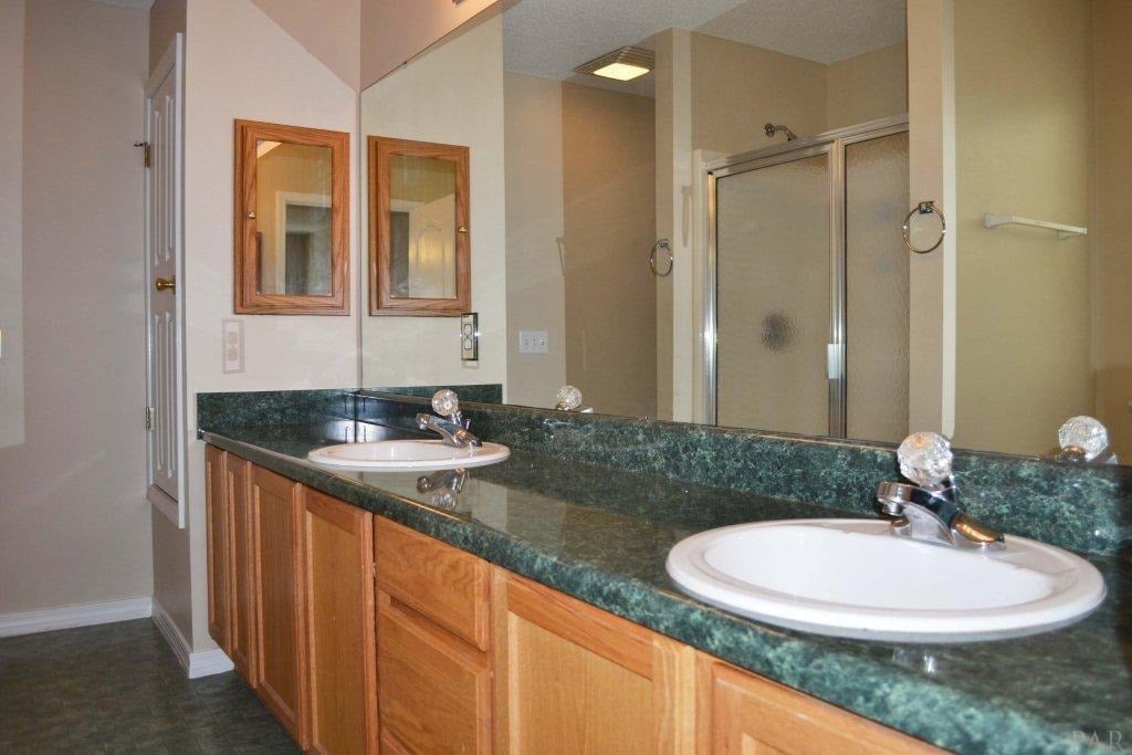 3100 Holley Pointe Rd