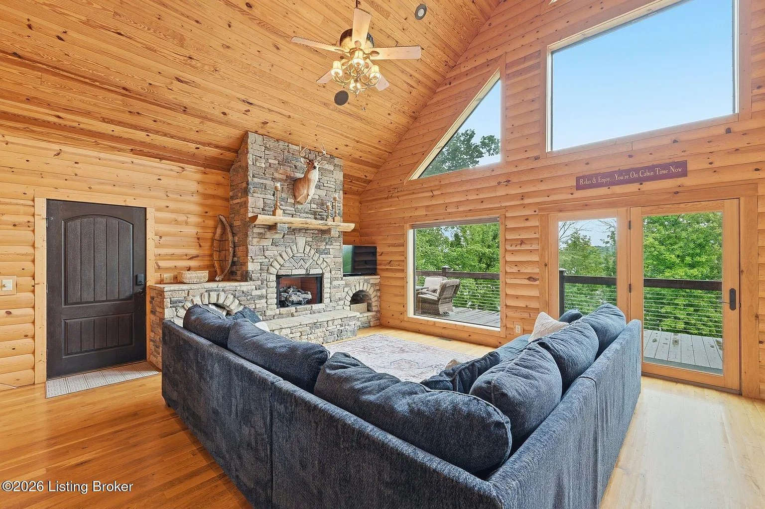29 River Run Ln