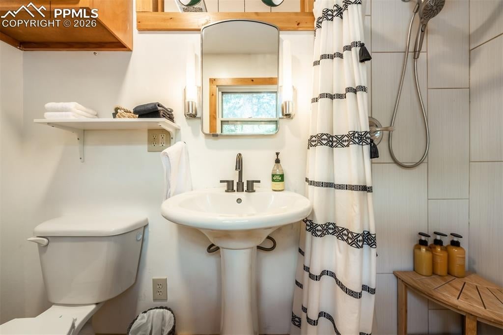 8850 Chipita Park Road