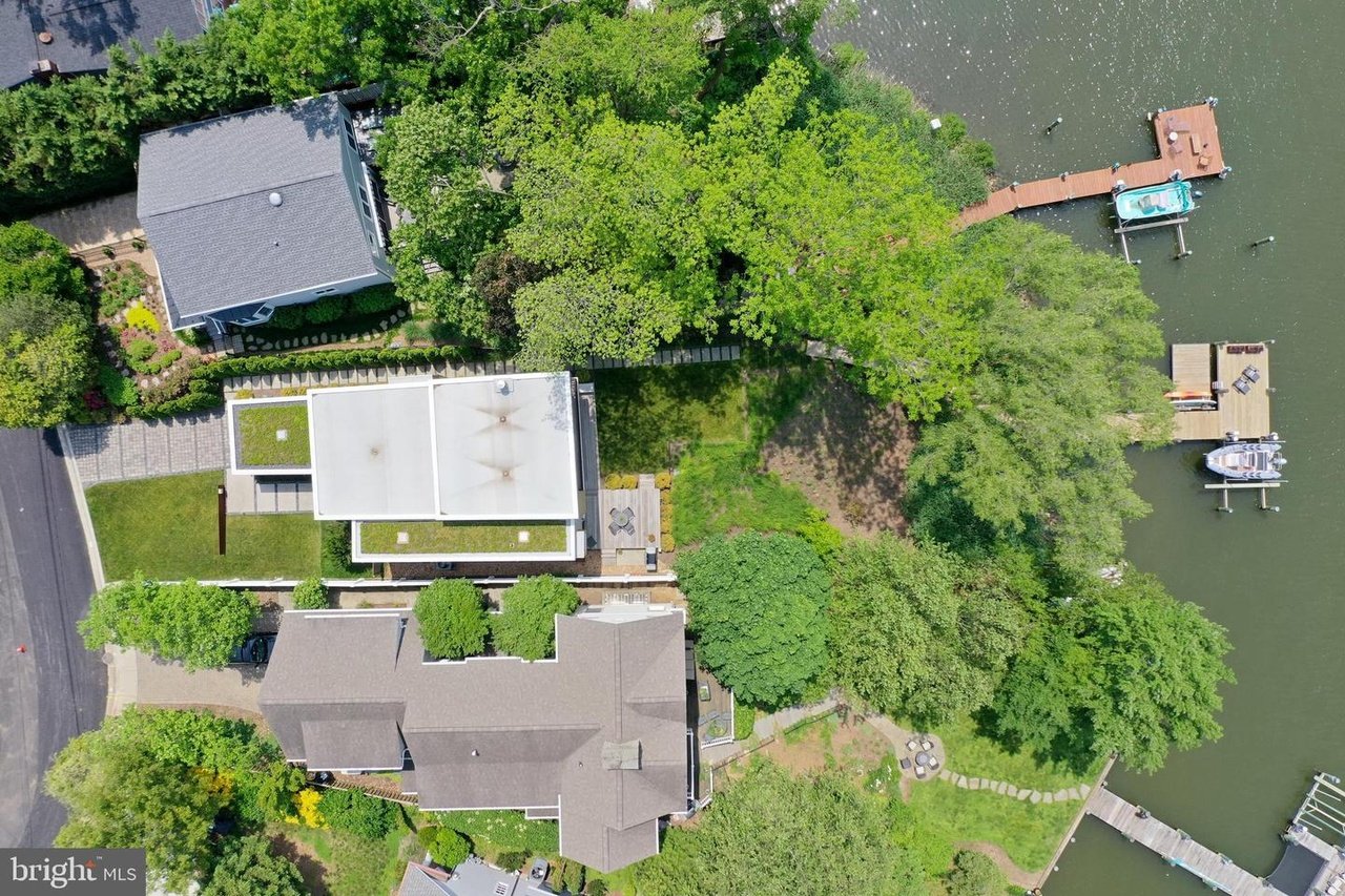 908 Creek Dr