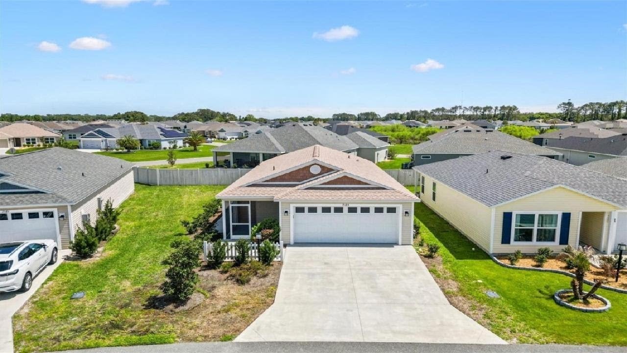 7185 Fay Ct, The Villages, FL Presented by Lili Whittington, MBA.