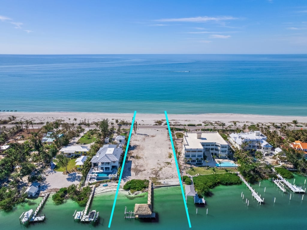 15819 Captiva DR
