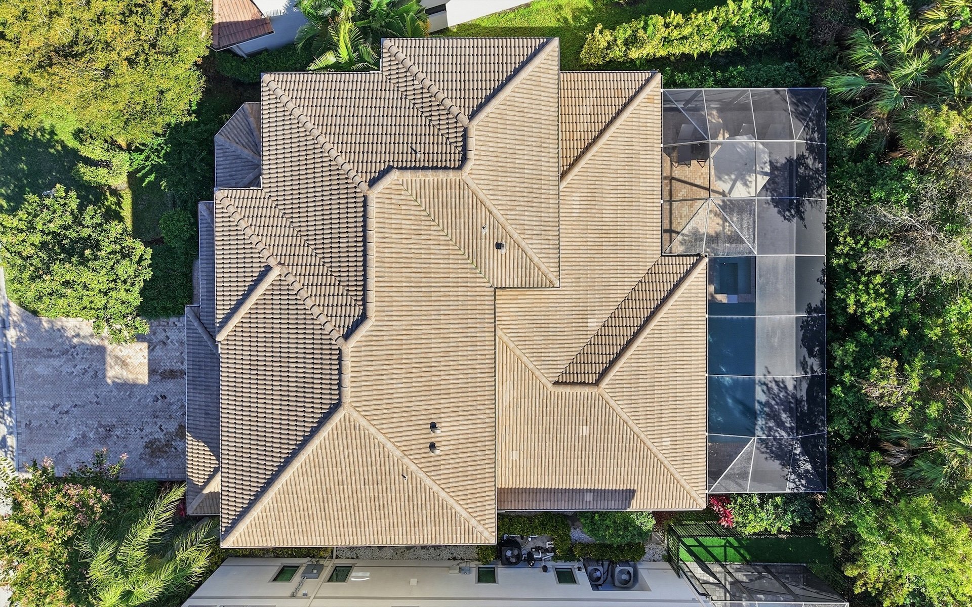 2867 Coco Lakes Dr