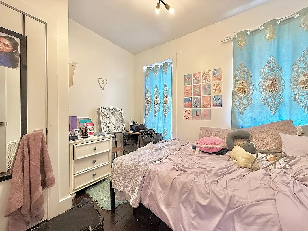 807 Quincy St 3