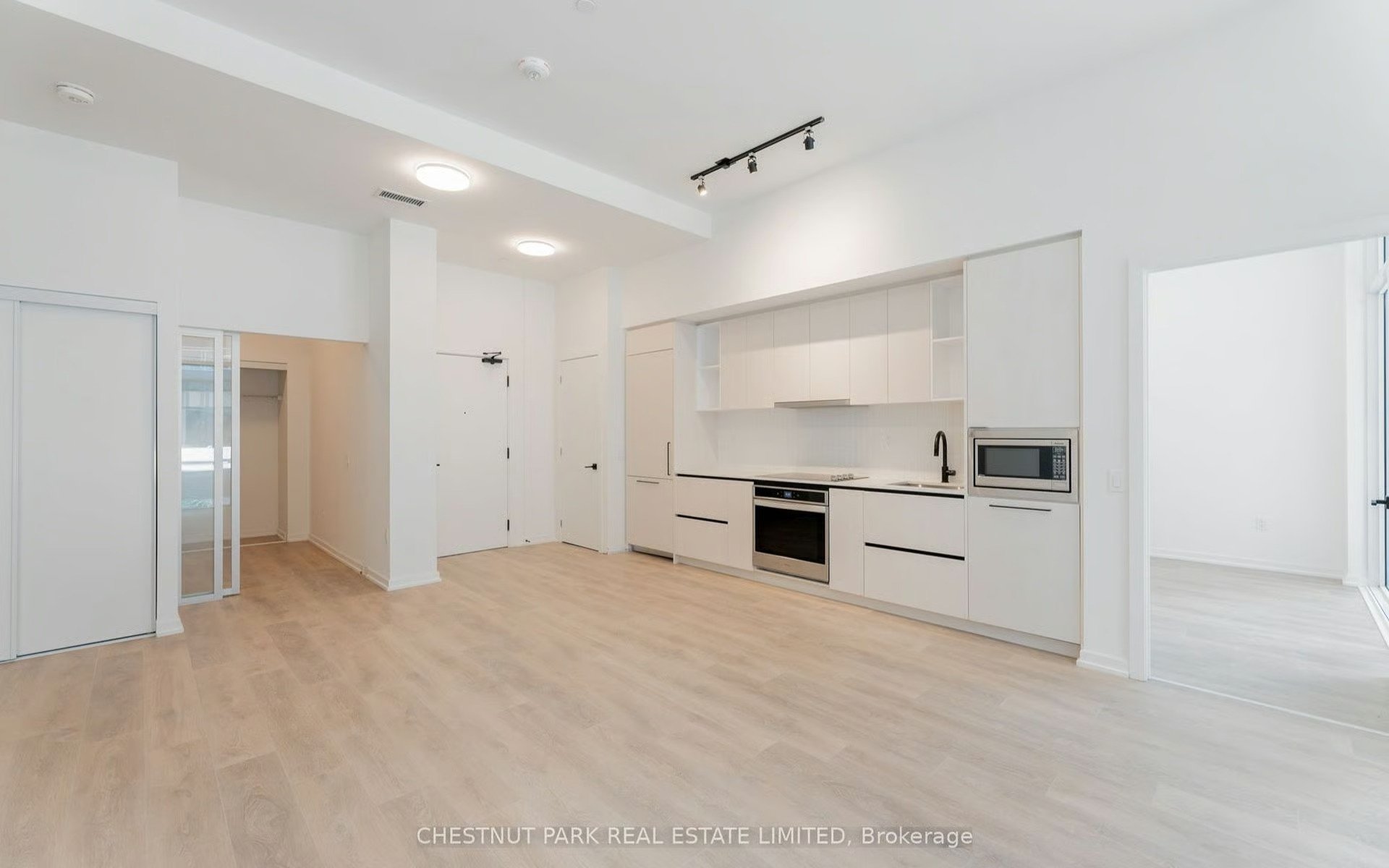 1245 Dupont St, #305