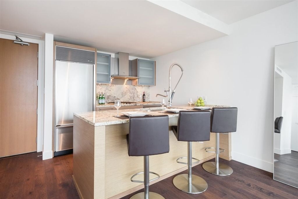 1111 Alberni St, #3107
