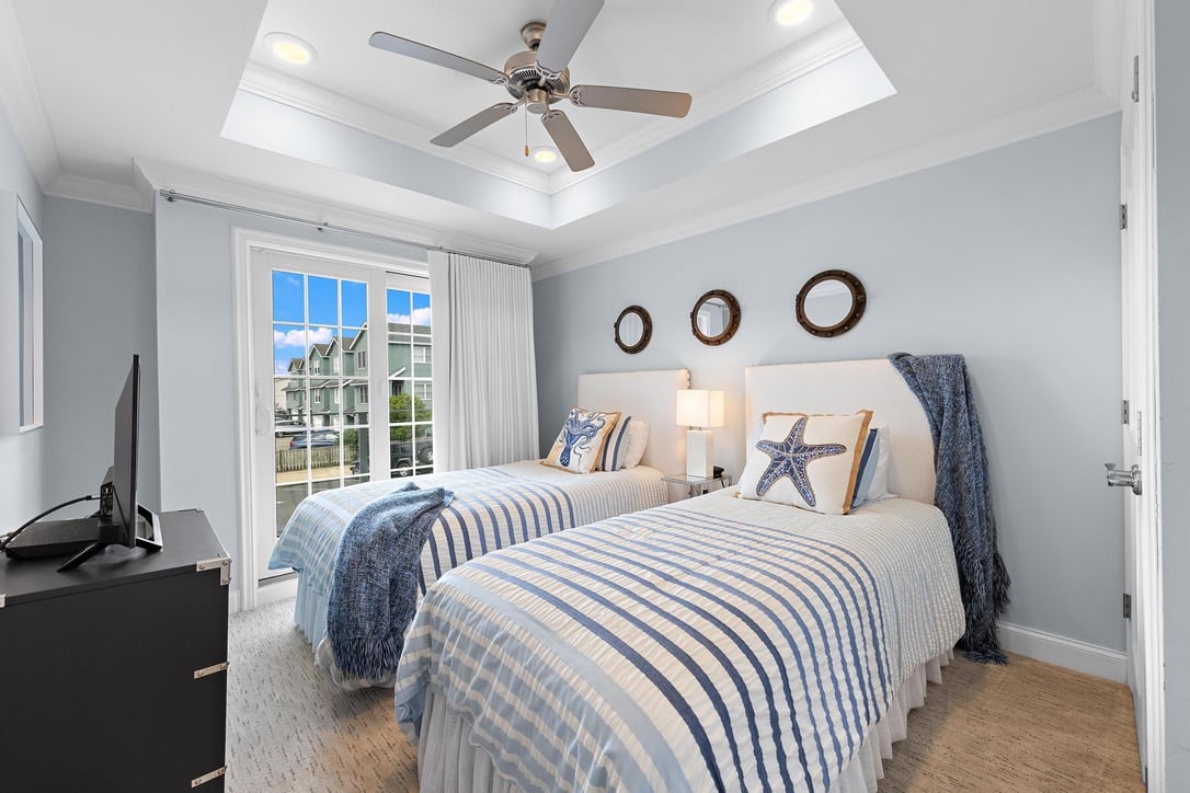 100 N. West Ave #7A, Beach Haven