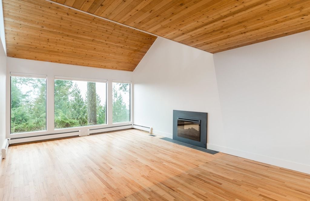 260 Stewart Rd