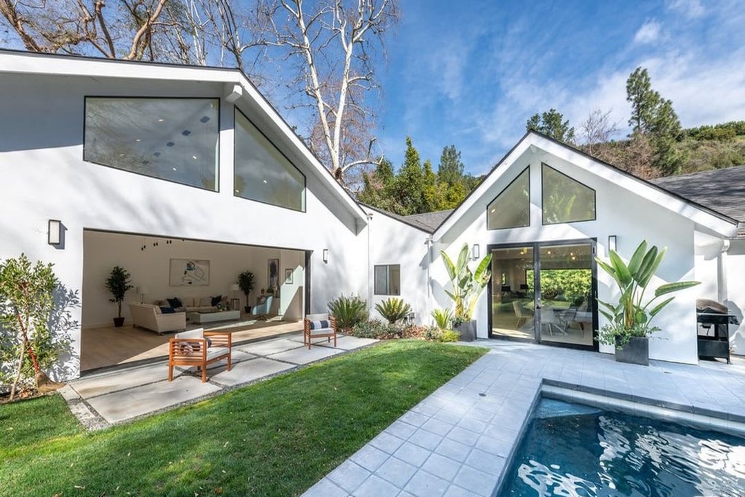 Golden Elysian, Benedict Canyon Dr, 90210