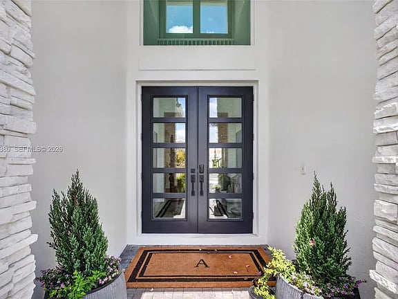 12249 Waterstone Cir