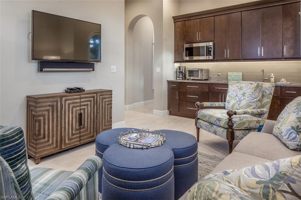 12338 Colliers Reserve Dr