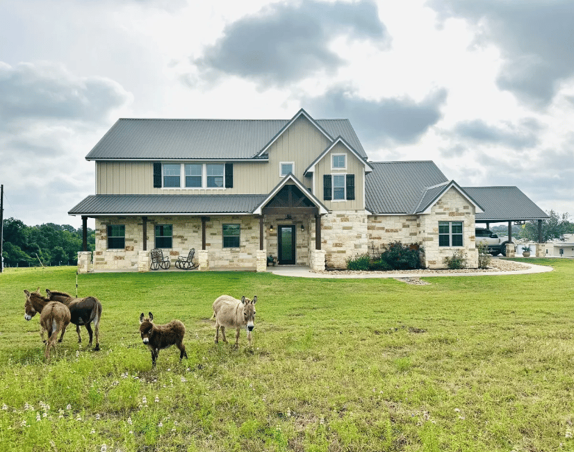 7112 Old Highway 36 Bellville, Texas 77418