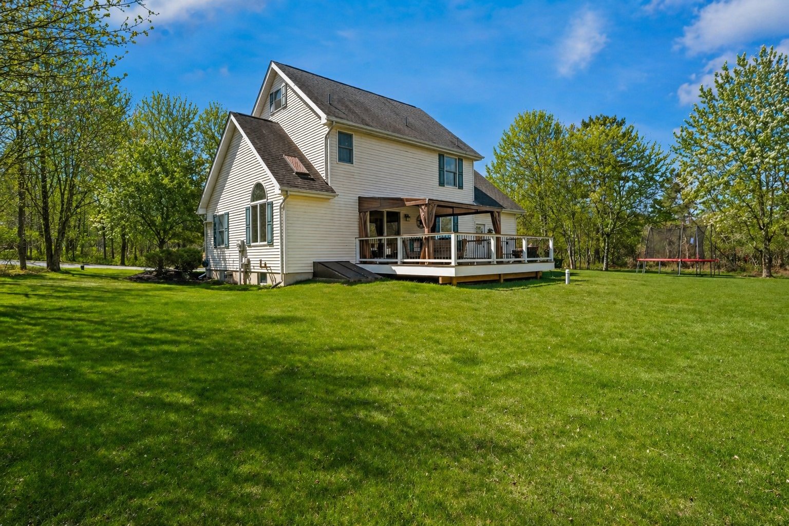 1244 Quiet Hills Lane