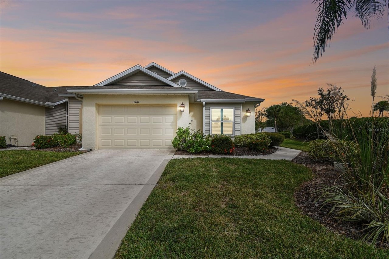 2401 Nantucket Green Ct