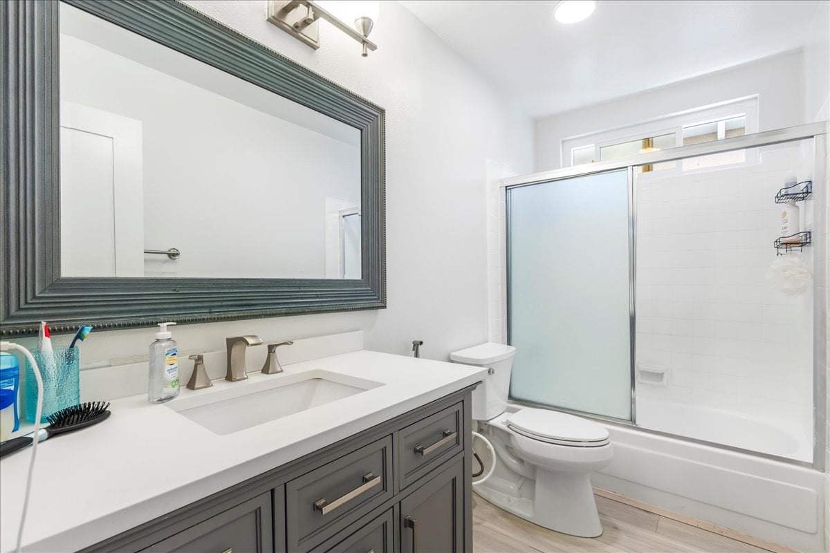 14102 Saarinen Court