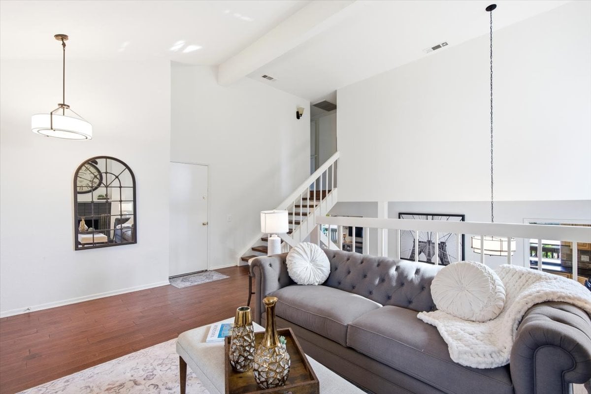 23956 Copenhagen St, Mission Viejo, CA 92691