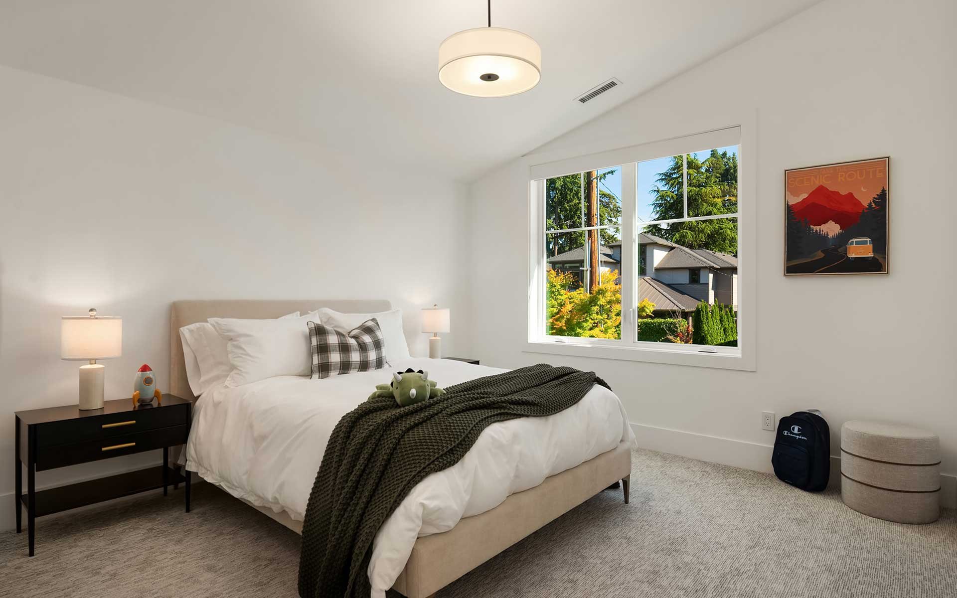 Luxury. Lifestyle. Location.
