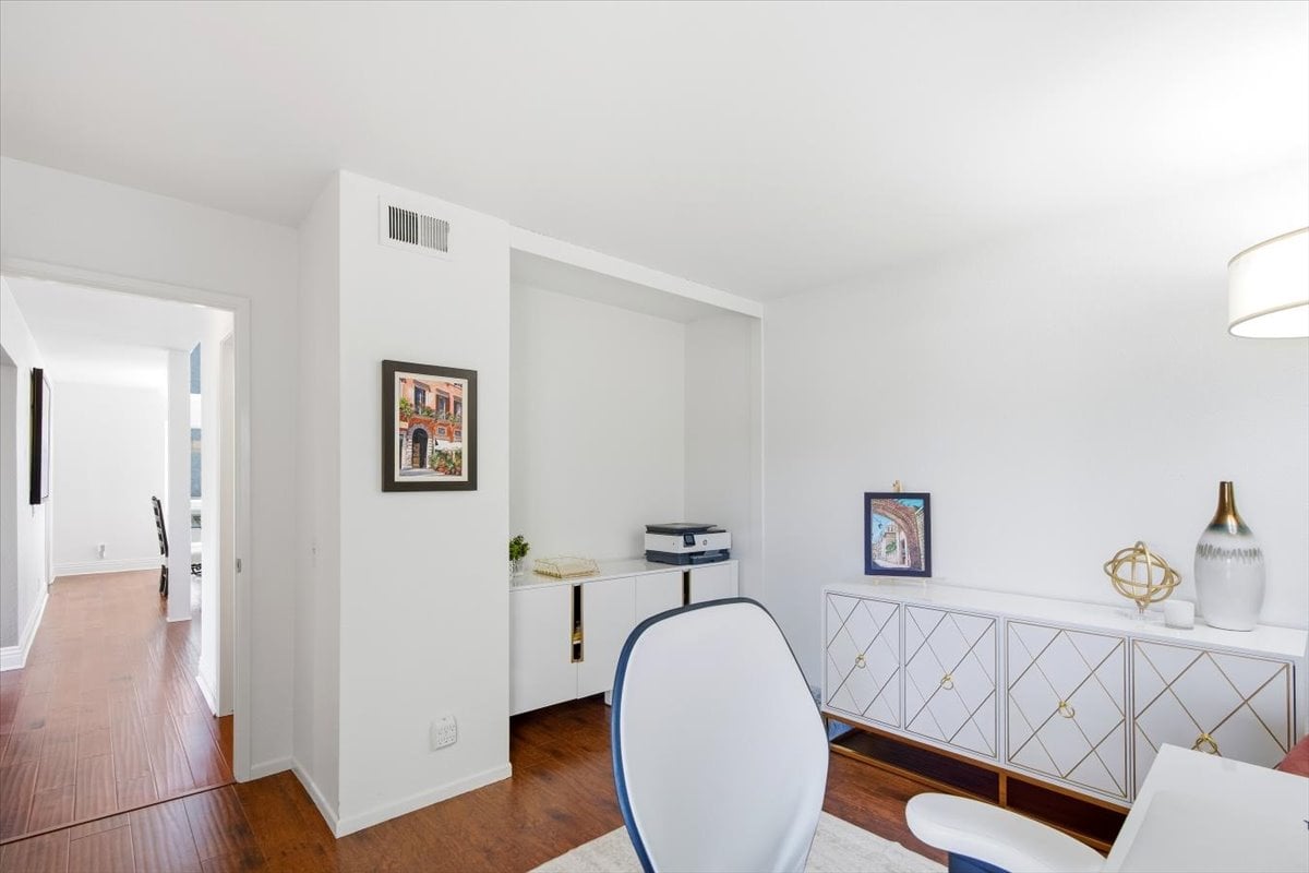 23956 Copenhagen St, Mission Viejo, CA 92691