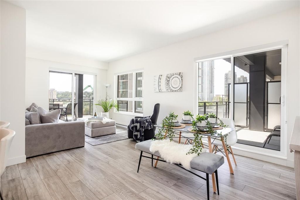 4468 Dawson St, #311