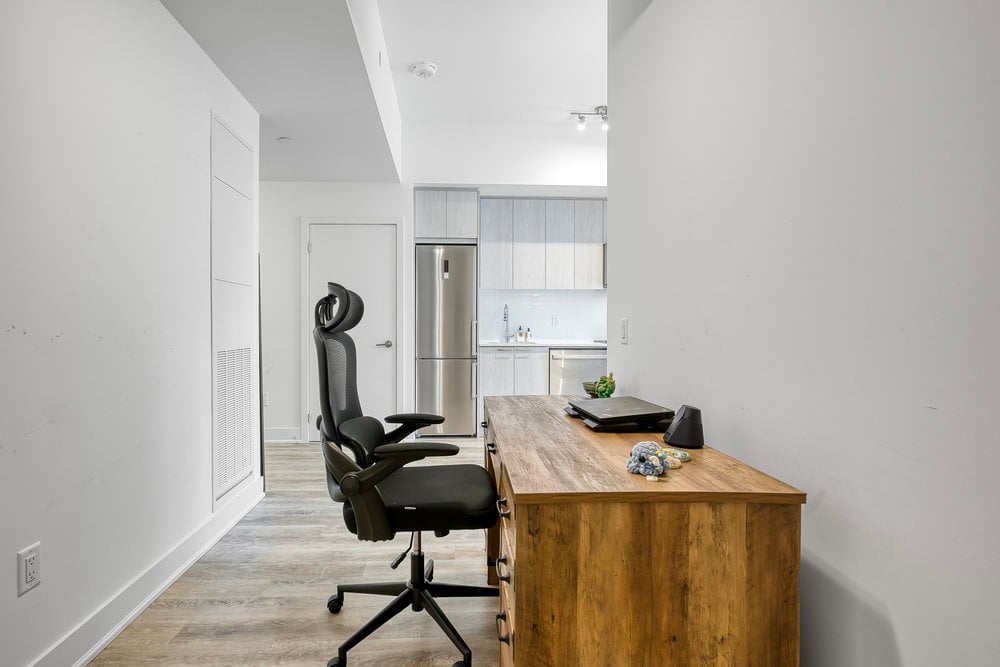 185 Deerfield Road 423
