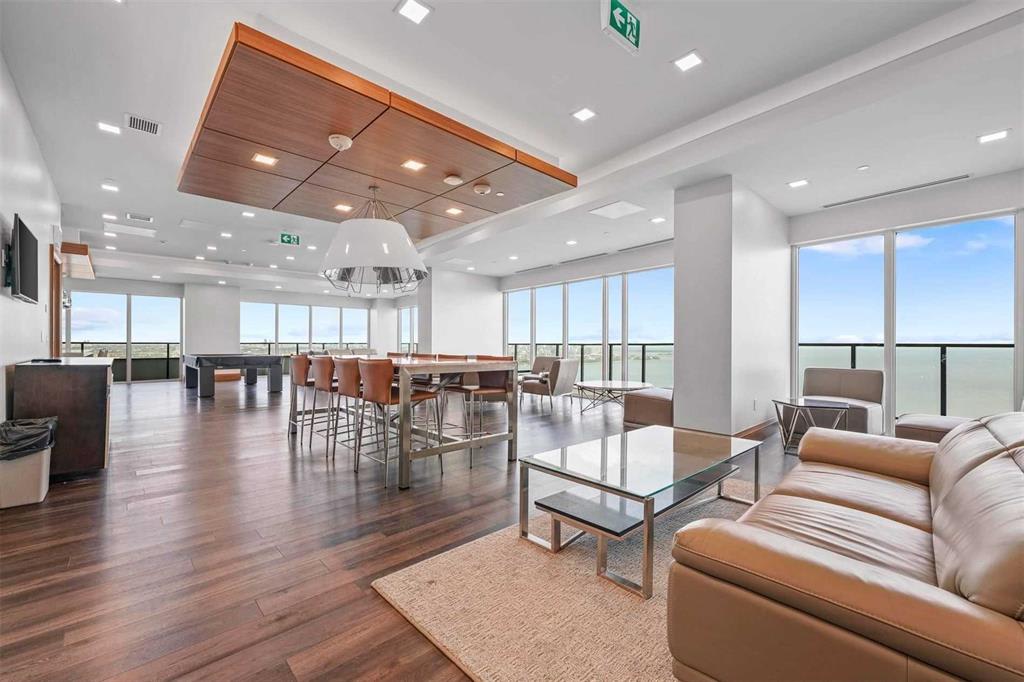 30 Shore Breeze Dr Unit: 3715