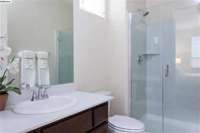 6314 Rocky Point Ct, Oakland, CA 94605