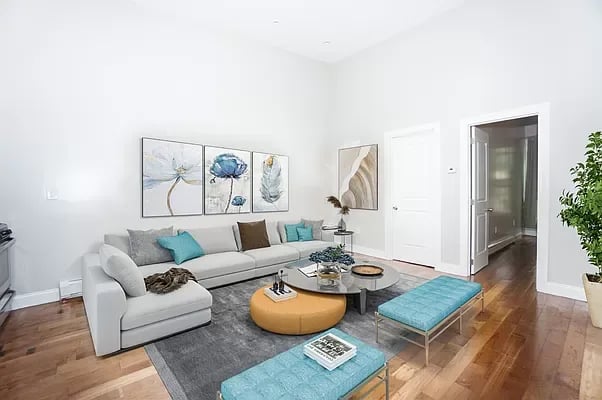 712 Chauncey Street Unit: 3