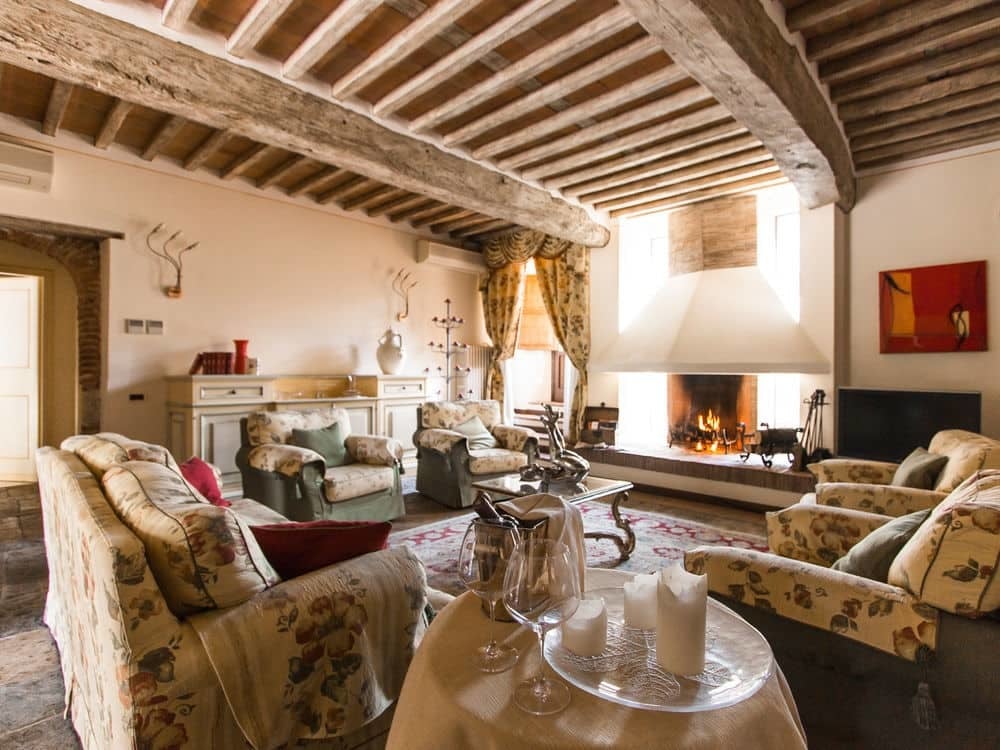 Charming Villa on the Versilian Coast of Tuscany