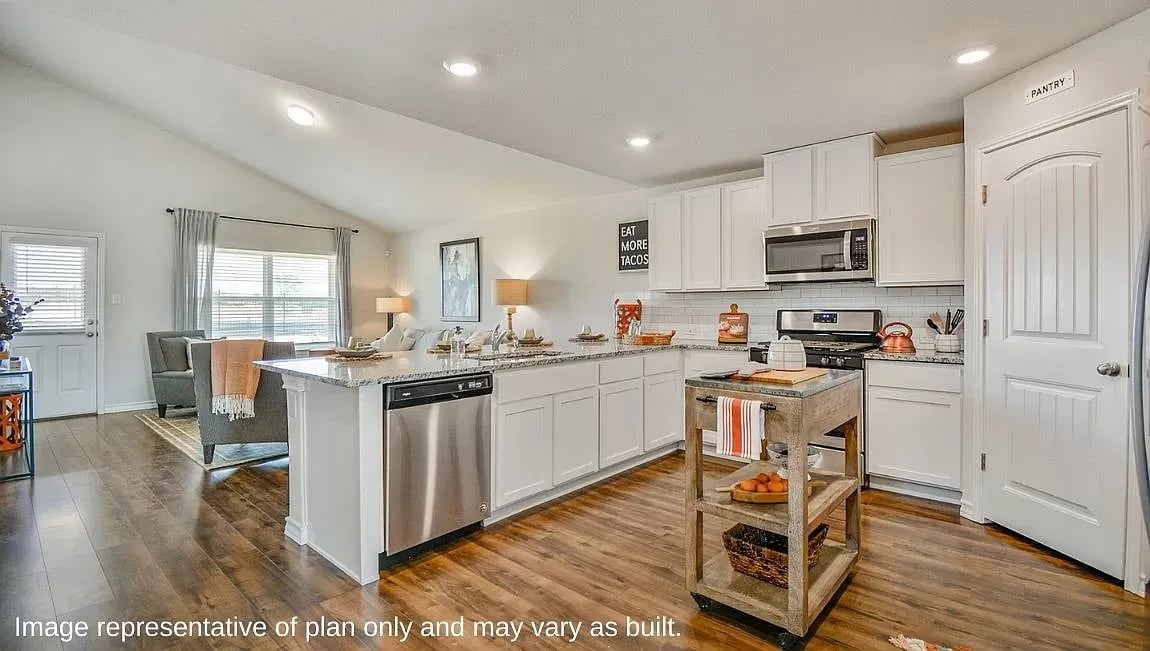 13511 Ailey Knoll