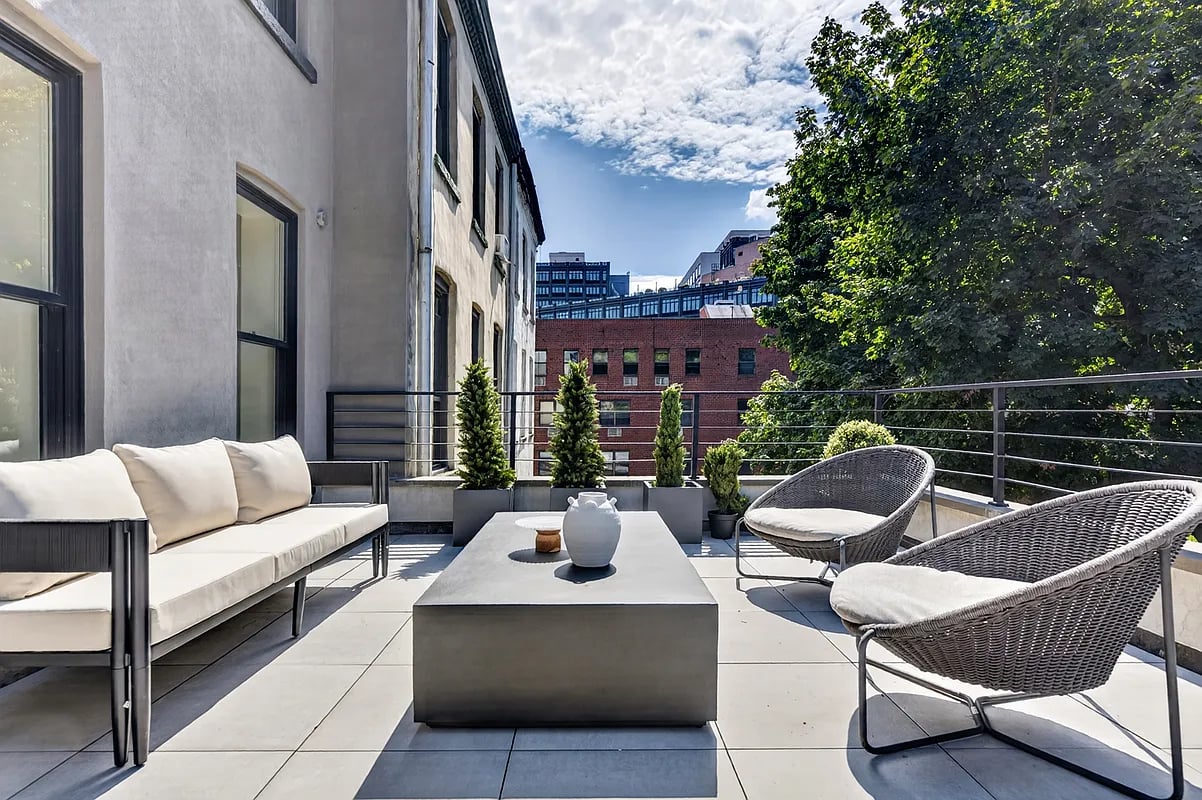 428 Vanderbilt Ave 